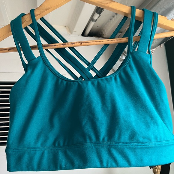 Victoria’s Secret Sport Bra (S) - Picture 1 of 2